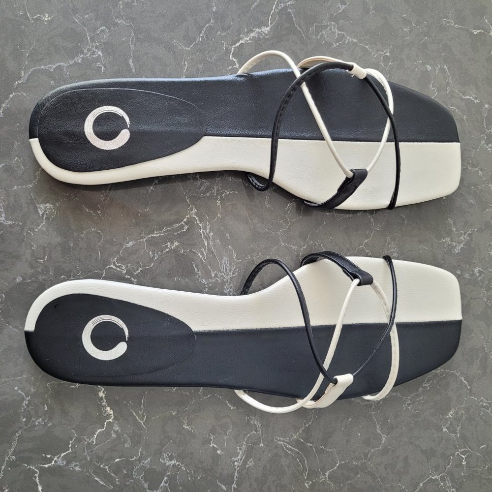 NWT $49 *NEW* (9.5) JOURNEE Collection Breena Slide Sandal - Picture 4 of 7